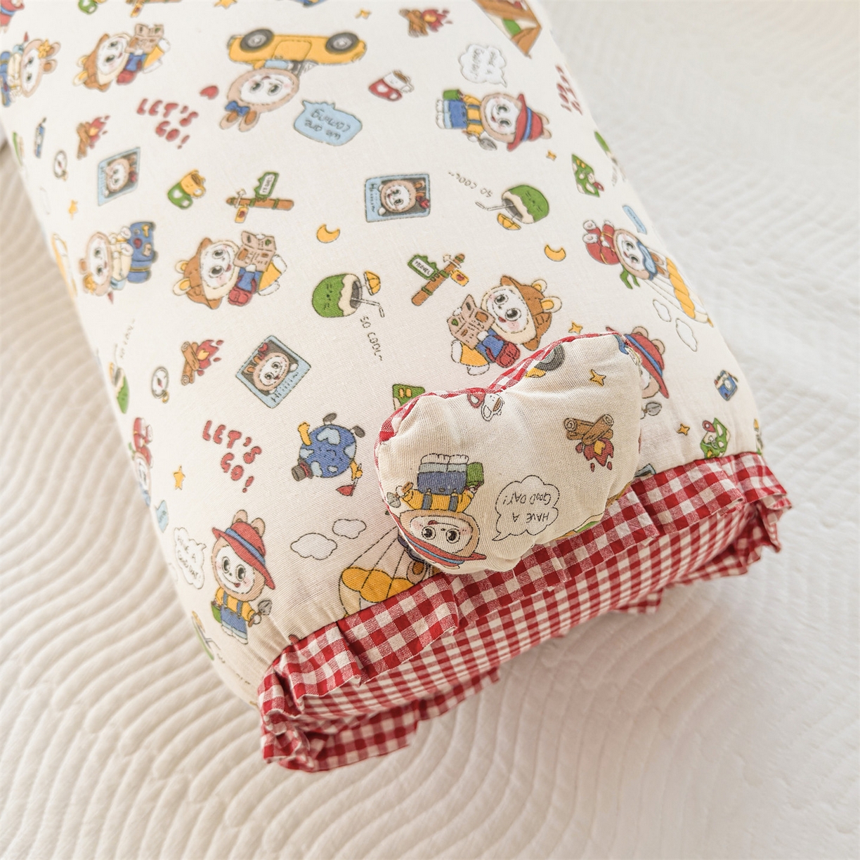 91家纺网 家纺一手货源 找家纺 麦肯锡 2026新款卡通糖果抱枕夹腿抱枕 萌宠跳跳糖【产品图】/对