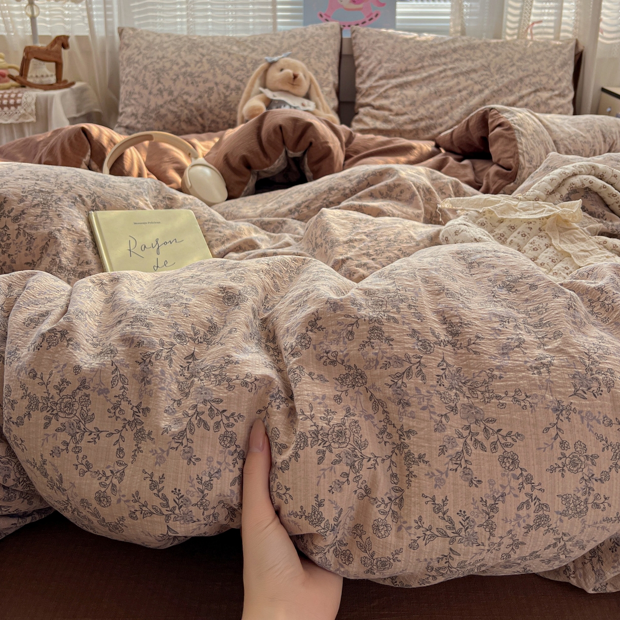 91家纺网 家纺一手货源 找家纺 水木坊 2026新款云感简单款系列四件套 竹韵花语