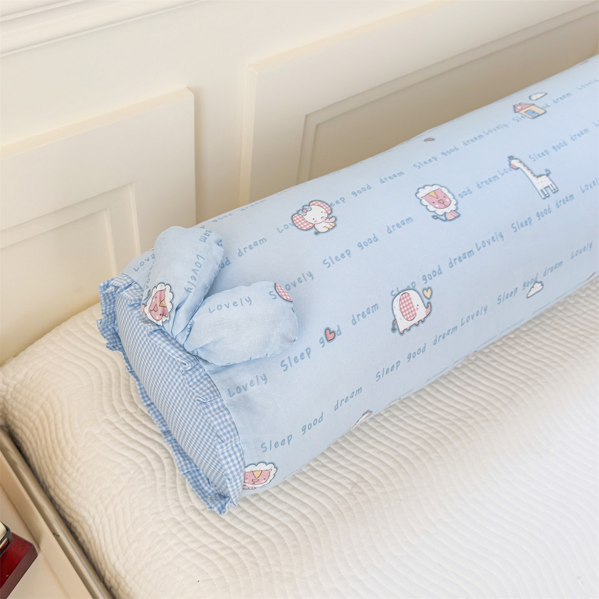 91家纺网 家纺一手货源 找家纺 麦肯锡 2026新款卡通糖果抱枕夹腿抱枕 萌趣动物园【产品图】/对