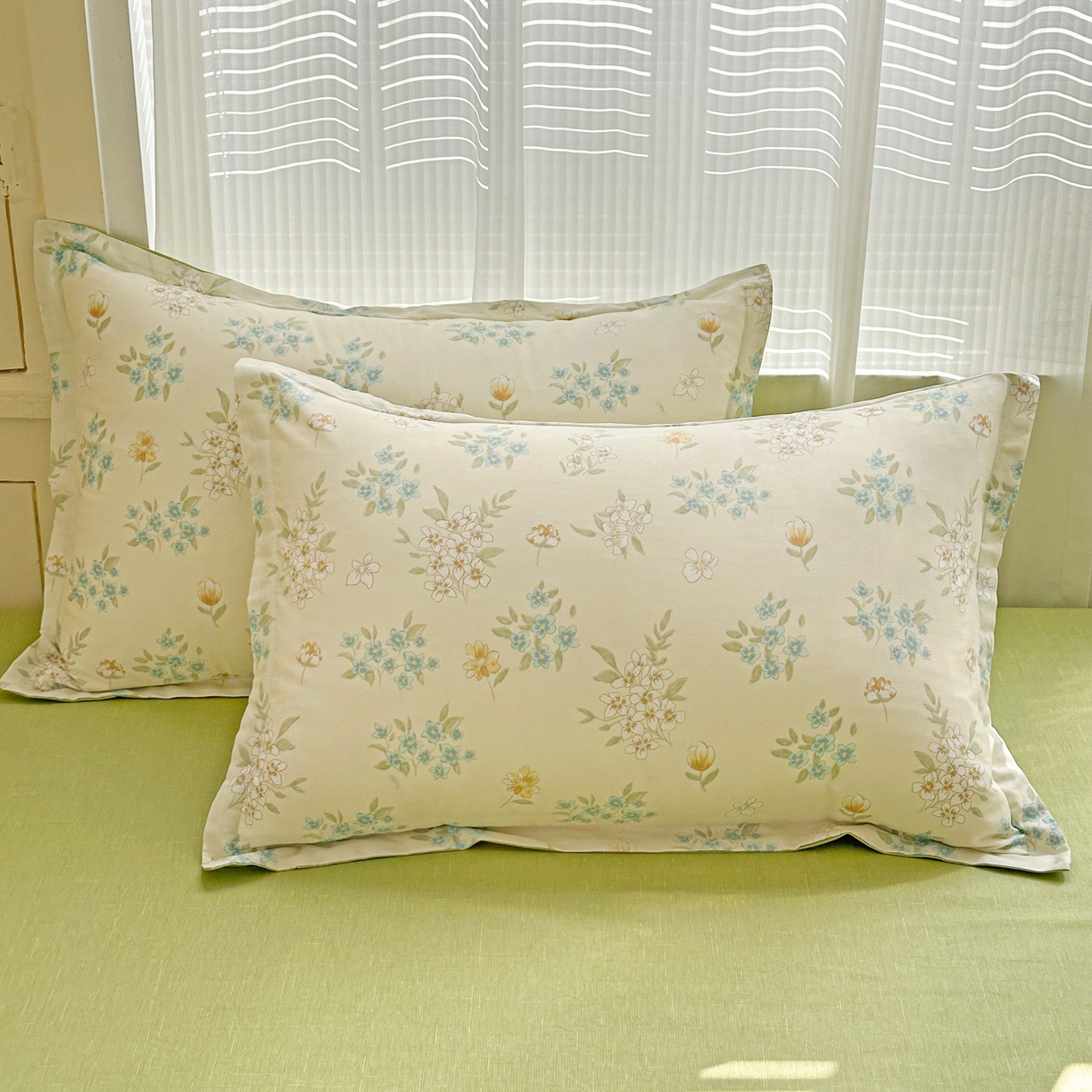 春雨家居 2026新款全棉印花ins减龄可爱小清新单枕套 春漫庭