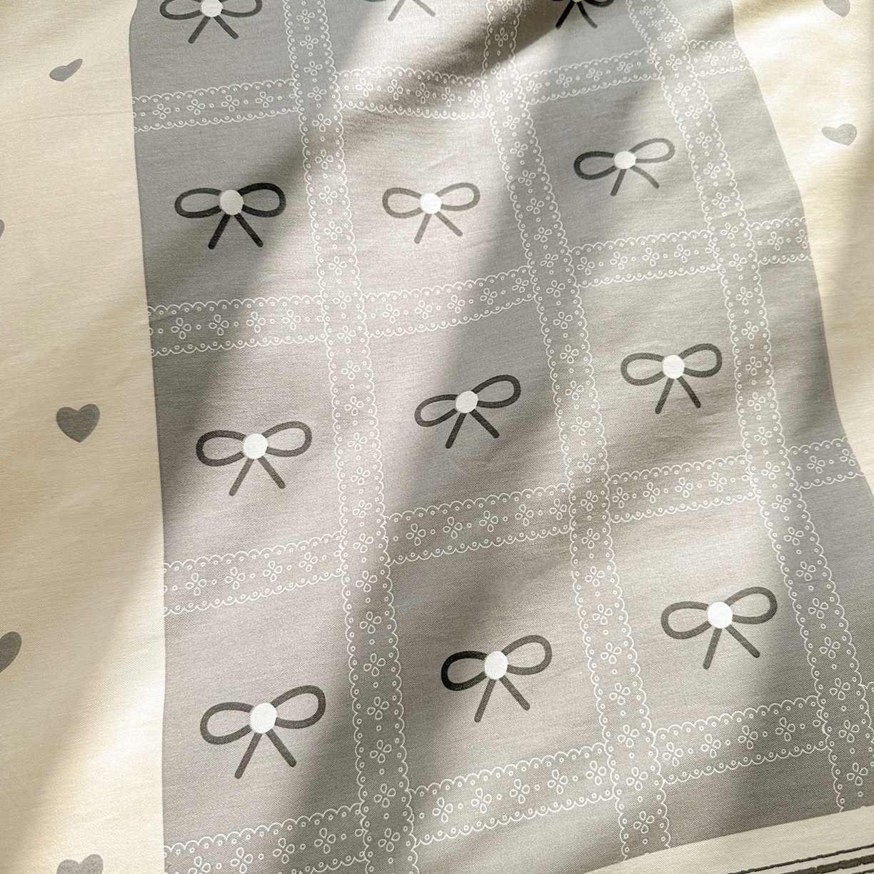 91家纺网 家纺一手货源 找家纺 春雨家居 2026新款全棉印花ins减龄可爱小清新单枕套 韩系拼图