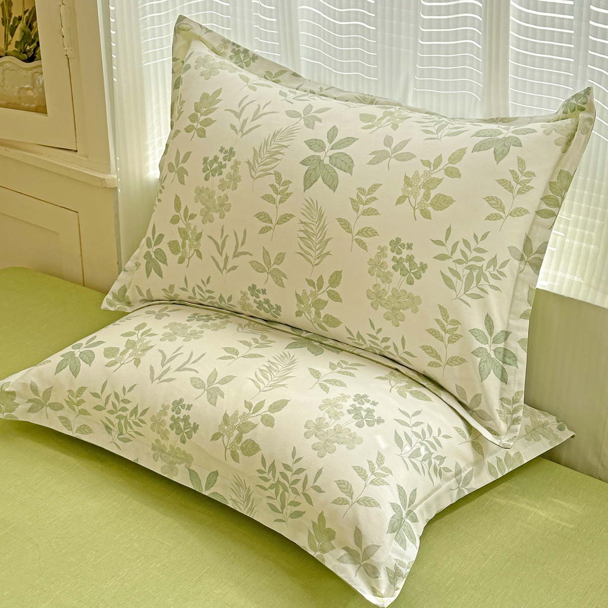 91家纺网 家纺一手货源 找家纺 春雨家居 2026新款全棉印花ins减龄可爱小清新单枕套 洛克庄园-绿