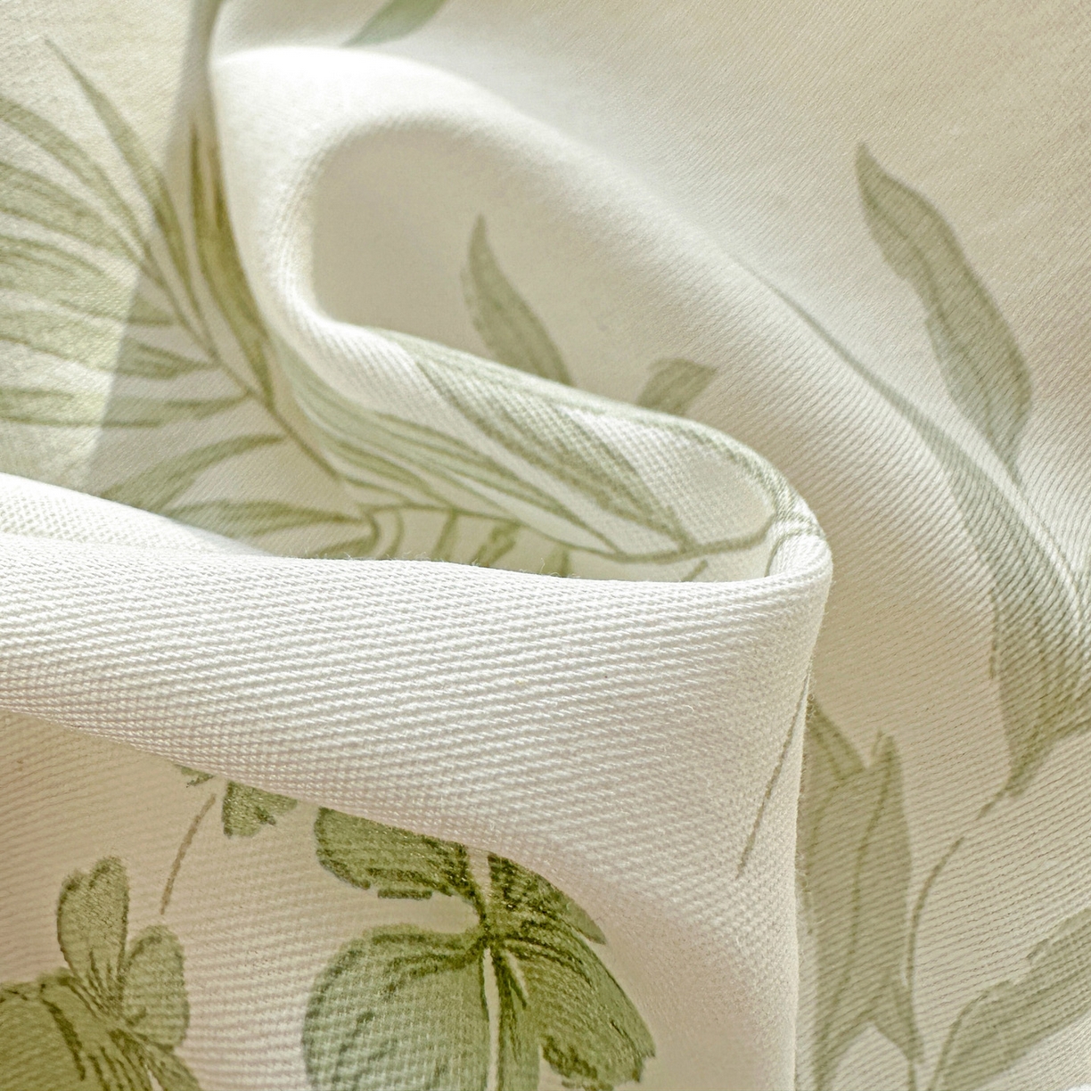 91家纺网 家纺一手货源 找家纺 春雨家居 2026新款全棉印花ins减龄可爱小清新单枕套 洛克庄园-绿