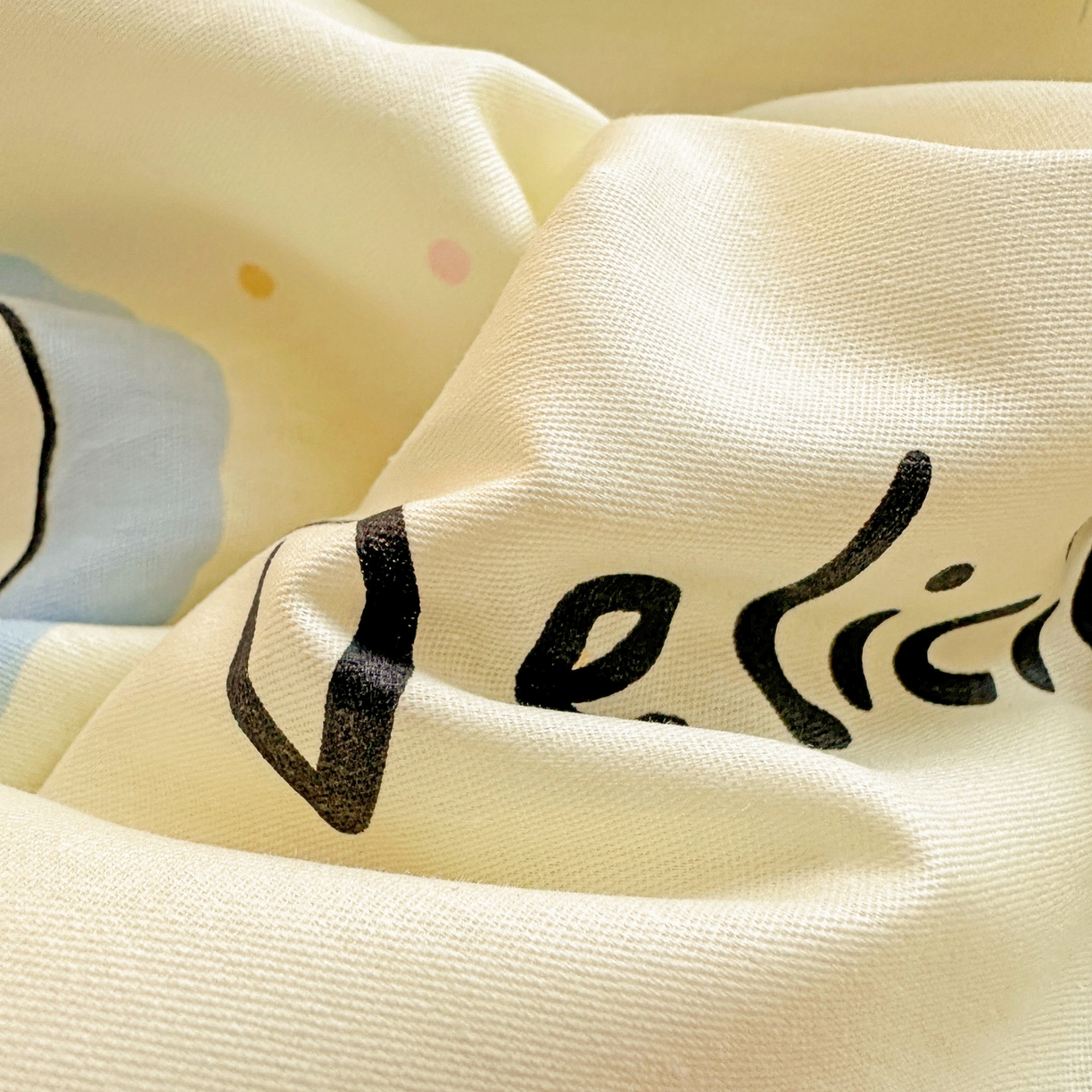 91家纺网 家纺一手货源 找家纺 春雨家居 2026新款全棉印花ins减龄可爱小清新单枕套 奶油羞羞狗