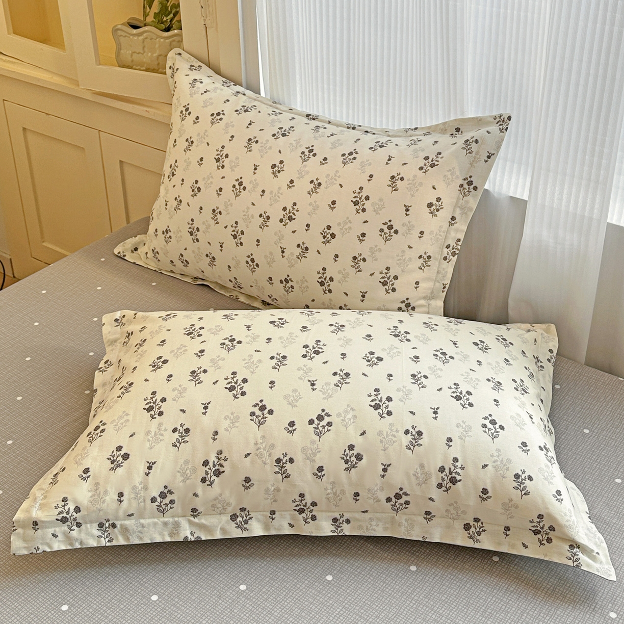 91家纺网 家纺一手货源 找家纺 春雨家居 2026新款全棉印花ins减龄可爱小清新单枕套 清秋夜曲