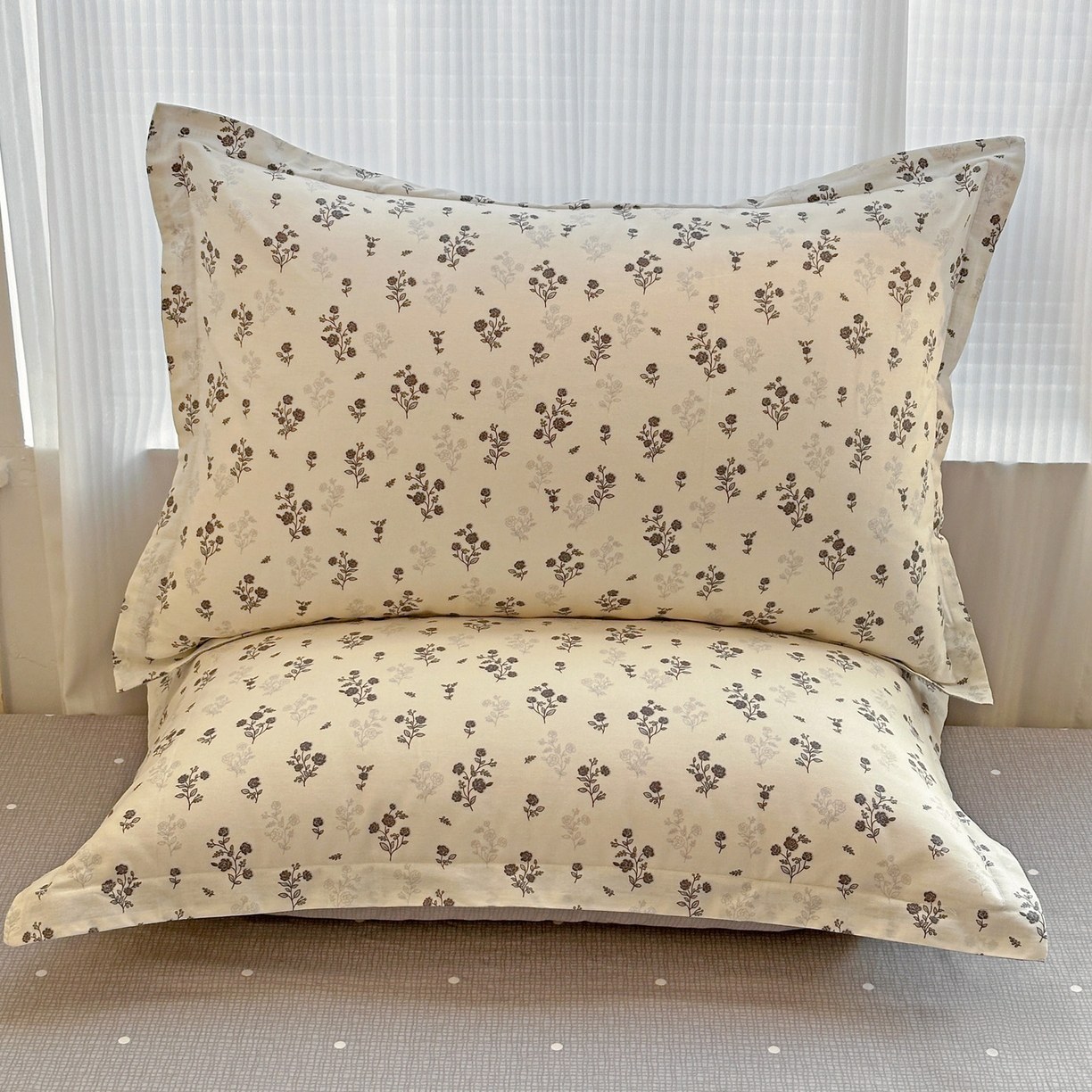 91家纺网 家纺一手货源 找家纺 春雨家居 2026新款全棉印花ins减龄可爱小清新单枕套 清秋夜曲