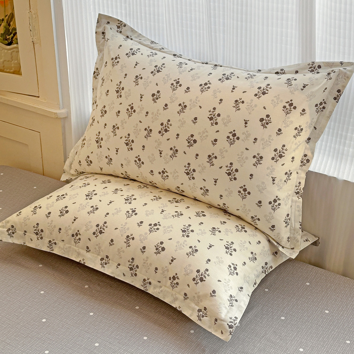 91家纺网 家纺一手货源 找家纺 春雨家居 2026新款全棉印花ins减龄可爱小清新单枕套 清秋夜曲