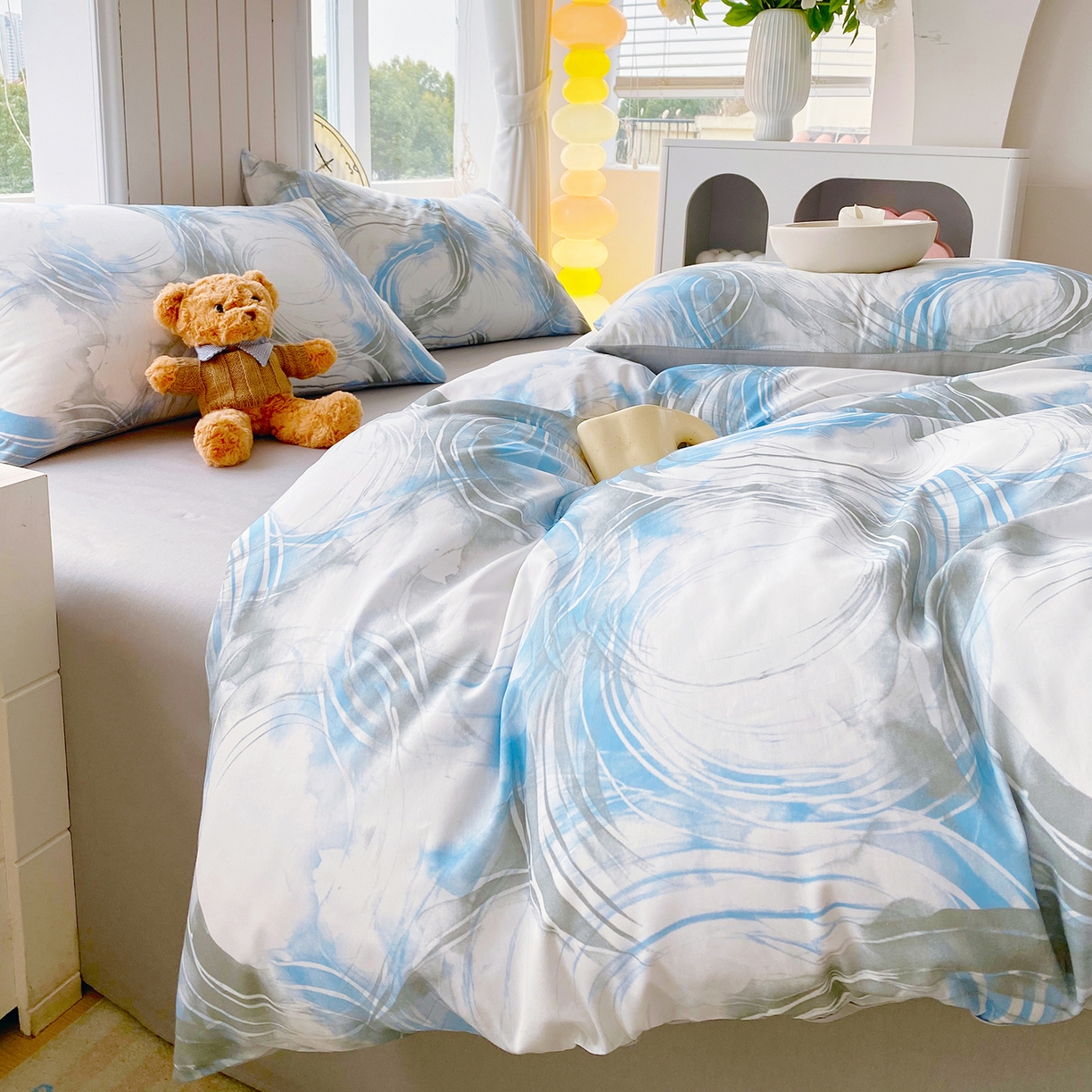 91家纺网 家纺一手货源 找家纺 小懒猪 2026新款全棉印花北欧风系列四件套 墨旋