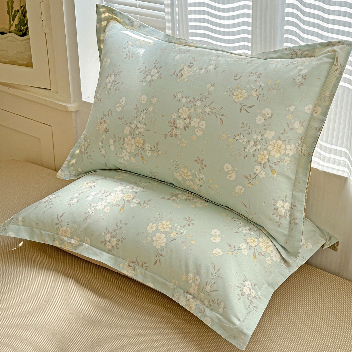 91家纺网 家纺一手货源 找家纺 春雨家居 2026新款全棉印花ins减龄可爱小清新单枕套 苏林-绿