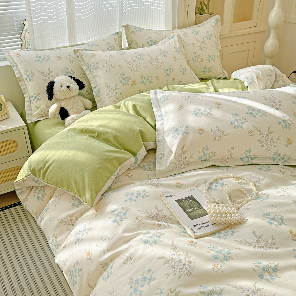 91家纺网 家纺一手货源 找家纺 春雨家居 2026新款全棉印花ins减龄可爱小清新单被套 春漫庭