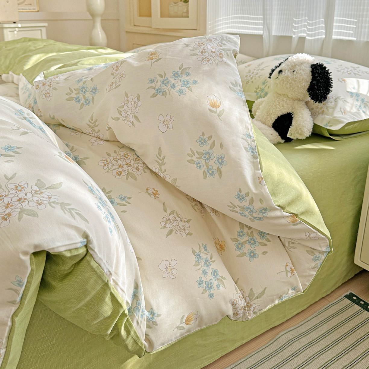 91家纺网 家纺一手货源 找家纺 春雨家居 2026新款全棉印花ins减龄可爱小清新单被套 春漫庭