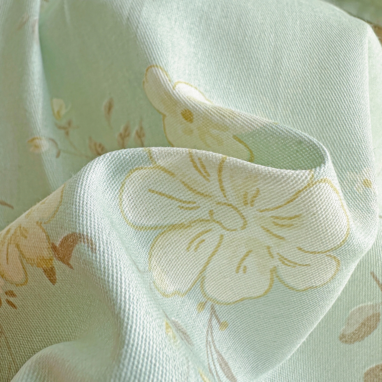 91家纺网 家纺一手货源 找家纺 春雨家居 2026新款全棉印花ins减龄可爱小清新单枕套 苏林-绿