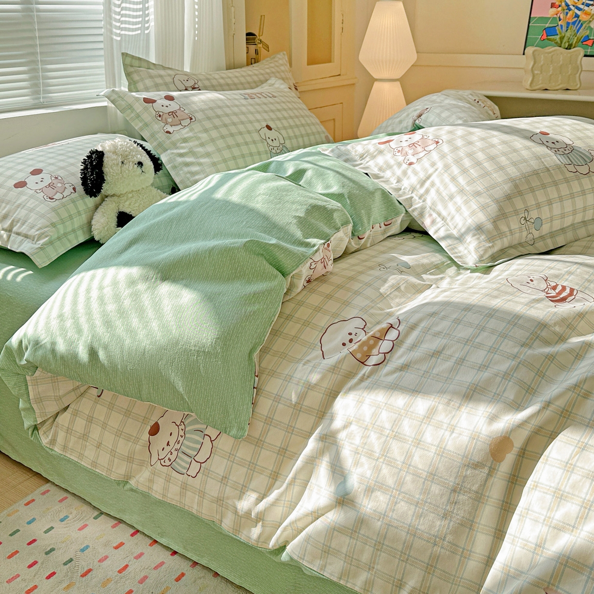 91家纺网 家纺一手货源 找家纺 春雨家居 2026新款全棉印花ins减龄可爱小清新单被套 格子布丁狗