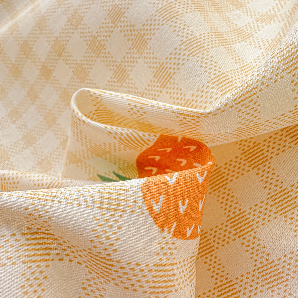 91家纺网 家纺一手货源 找家纺 春雨家居 2026新款全棉印花ins减龄可爱小清新单枕套 小菠萝