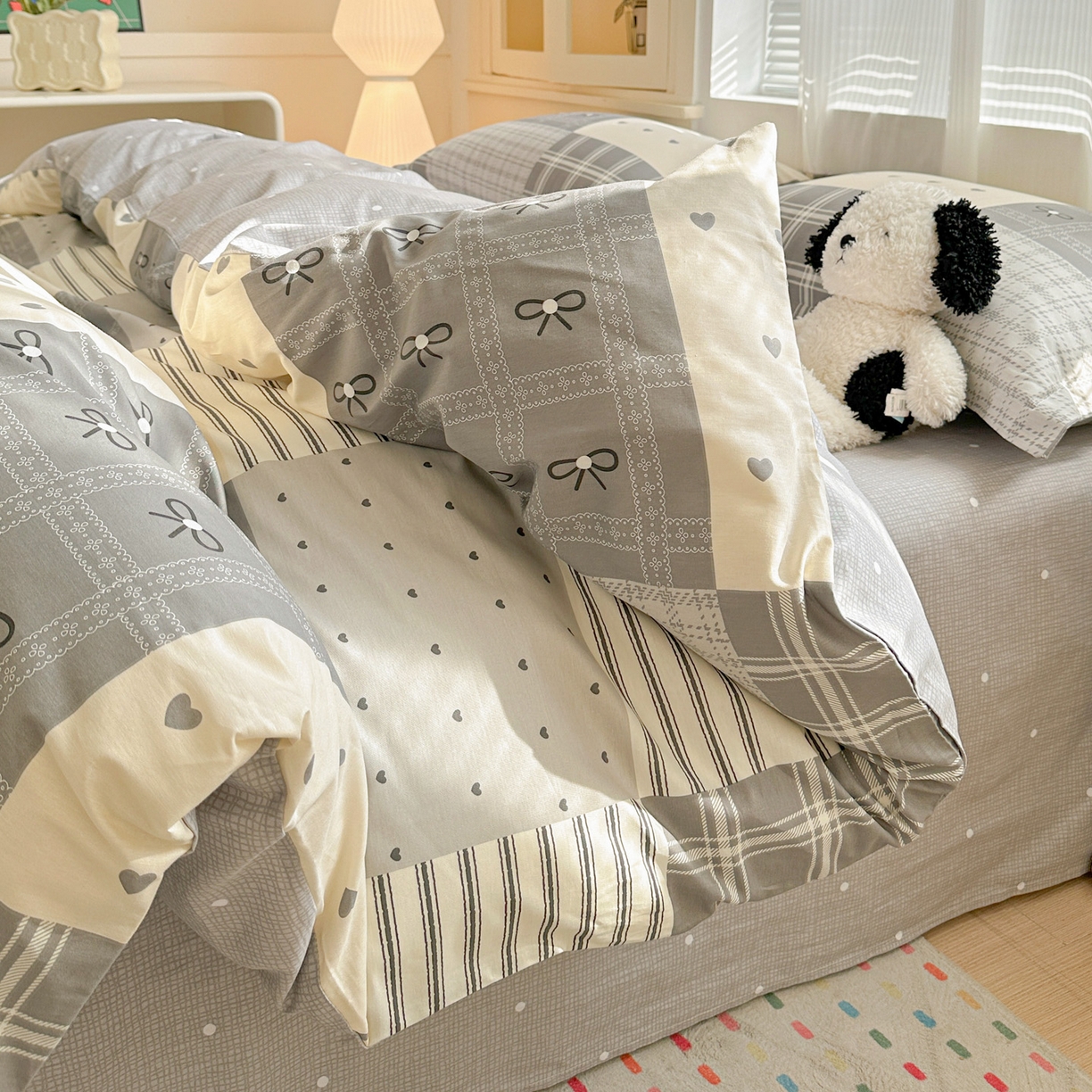 91家纺网 家纺一手货源 找家纺 春雨家居 2026新款全棉印花ins减龄可爱小清新单被套 韩系拼图