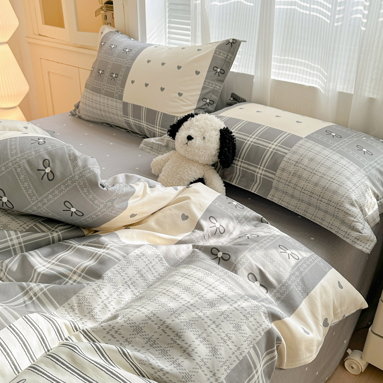 91家纺网 家纺一手货源 找家纺 春雨家居 2026新款全棉印花ins减龄可爱小清新单被套 韩系拼图