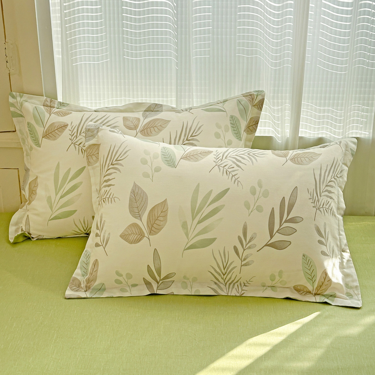 春雨家居 2026新款全棉印花ins减龄可爱小清新单枕套 叶语轻喃-绿