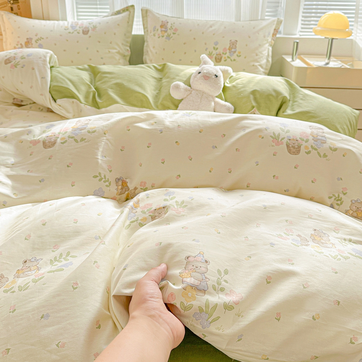 91家纺网 家纺一手货源 找家纺 春雨家居 2026新款全棉印花ins减龄可爱小清新单被套 浪漫花园