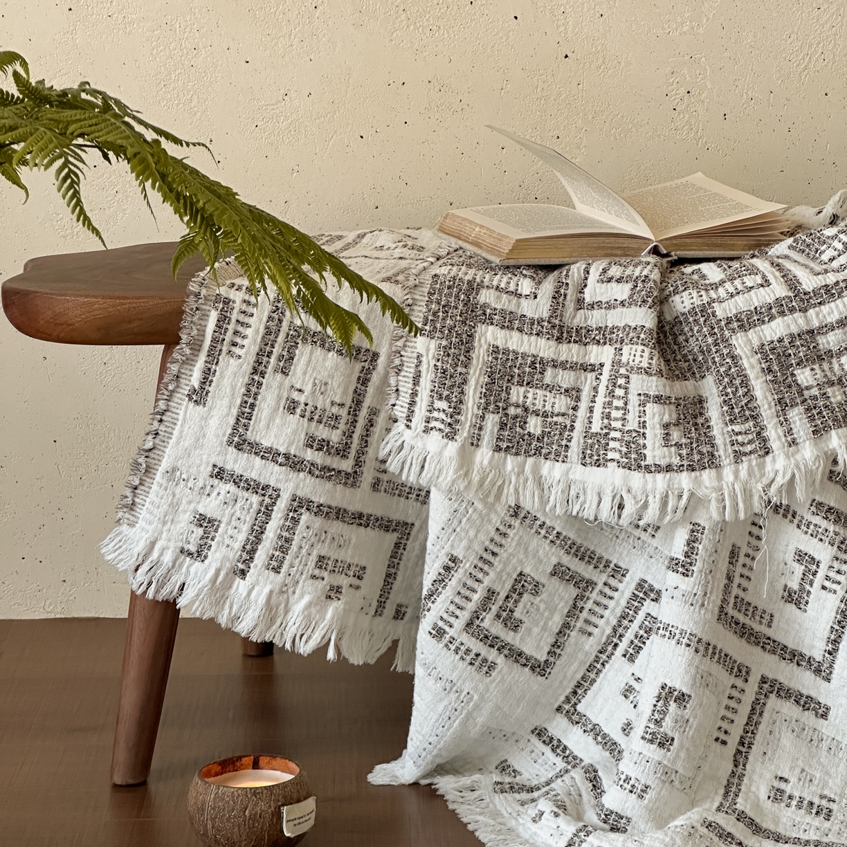 91家纺网 家纺一手货源 找家纺 （总）例外 2026新款粗花妮欧美风布拉格毛毯毯子