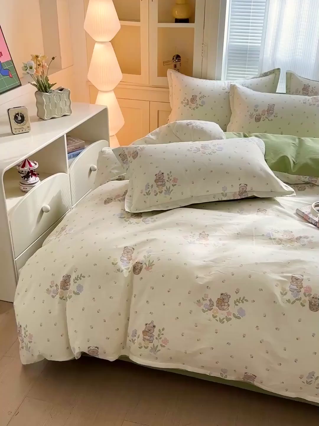 91家纺网 家纺一手货源 找家纺 春雨家居 2026新款全棉印花ins减龄可爱小清新单被套 浪漫花园