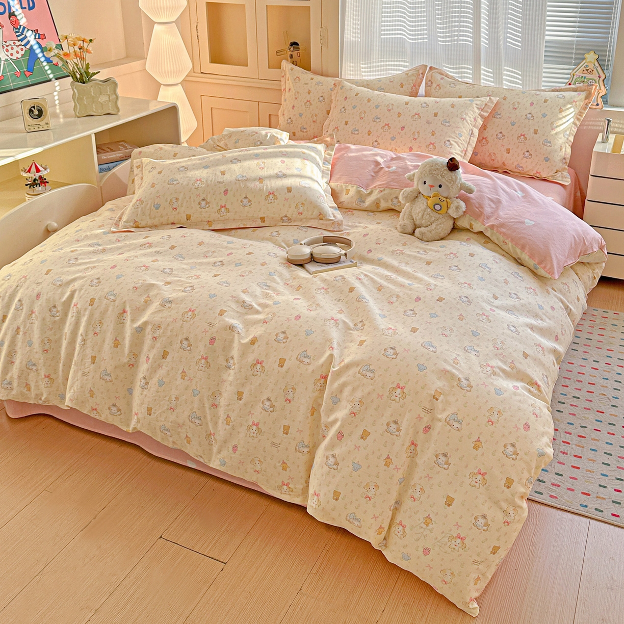 91家纺网 家纺一手货源 找家纺 春雨家居 2026新款全棉印花ins减龄可爱小清新单被套 萌趣汪汪