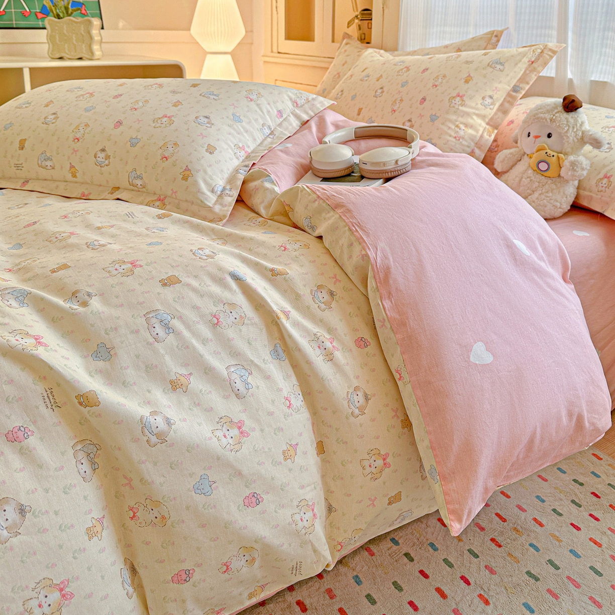 91家纺网 家纺一手货源 找家纺 春雨家居 2026新款全棉印花ins减龄可爱小清新单被套 萌趣汪汪