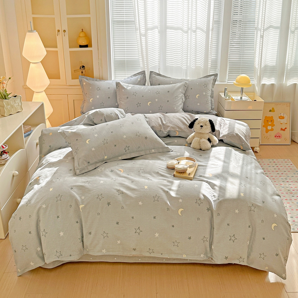 91家纺网 家纺一手货源 找家纺 春雨家居 2026新款全棉印花ins减龄可爱小清新单被套 暮洛星