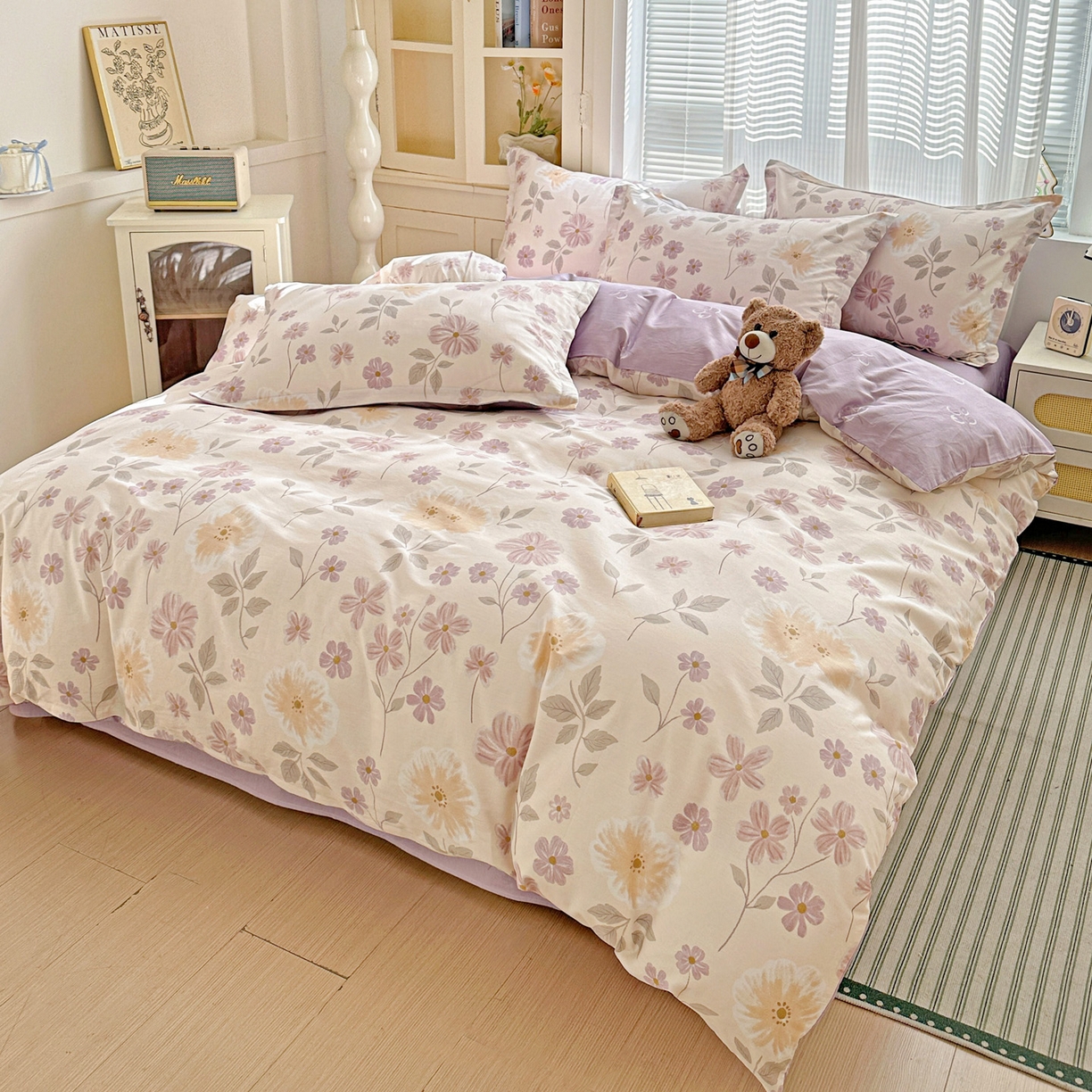 91家纺网 家纺一手货源 找家纺 春雨家居 2026新款全棉印花ins减龄可爱小清新单被套 秋日确幸-豆沙