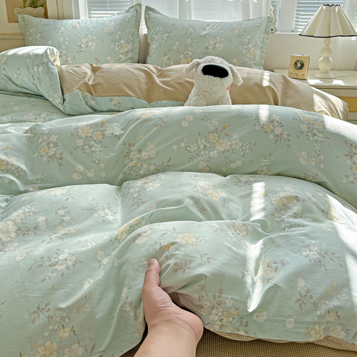 91家纺网 家纺一手货源 找家纺 春雨家居 2026新款全棉印花ins减龄可爱小清新单被套 苏林-绿