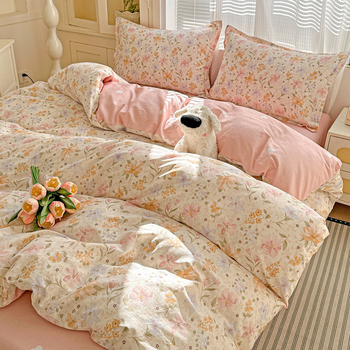 91家纺网 家纺一手货源 找家纺 春雨家居 2026新款全棉印花ins减龄可爱小清新单被套 苏糖-粉