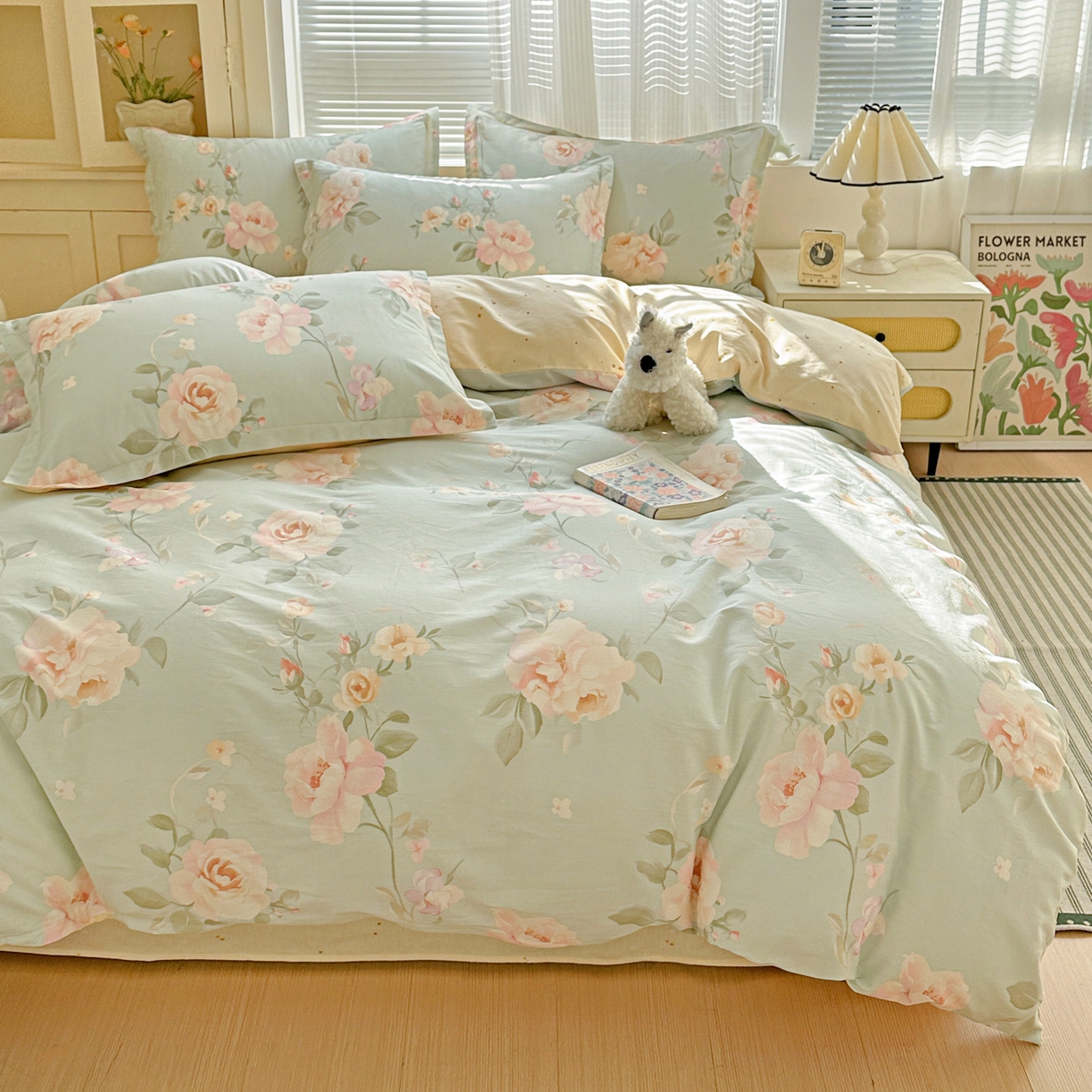 91家纺网 家纺一手货源 找家纺 春雨家居 2026新款全棉印花ins减龄可爱小清新单被套 夏日花莳