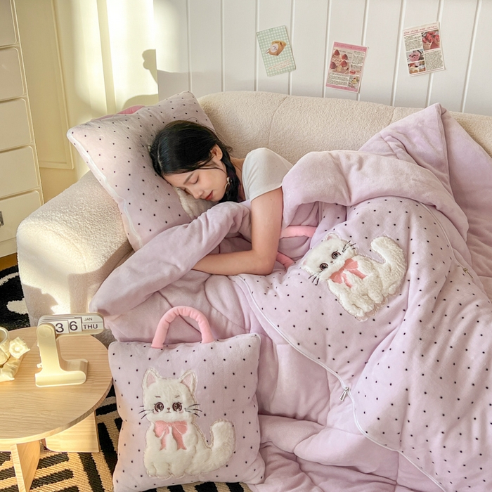 91家纺网 家纺一手货源 找家纺 （总）番茄+ 2025新款牛奶绒哈基米抱枕被