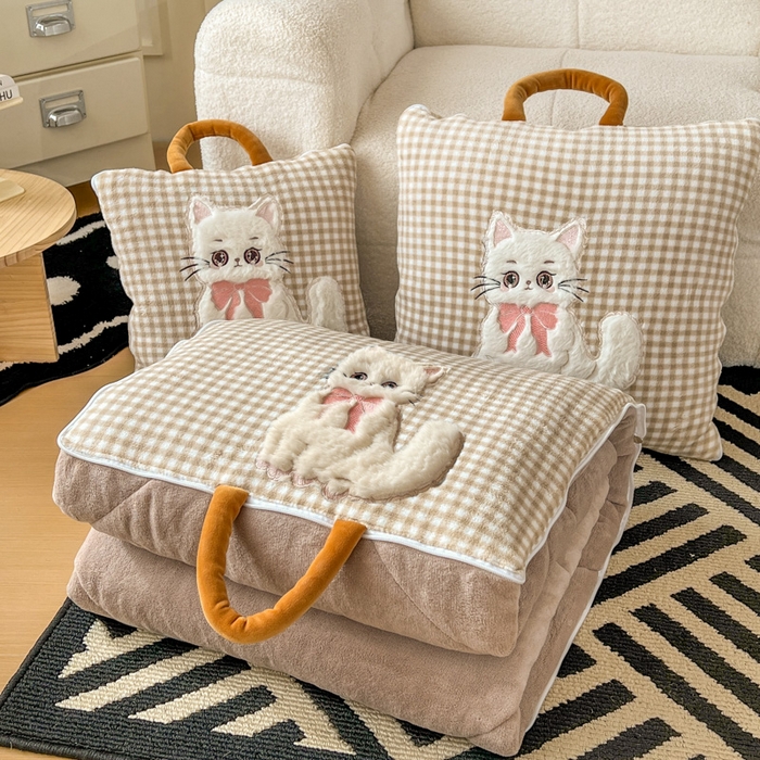 91家纺网 家纺一手货源 找家纺 番茄+ 2025新款牛奶绒哈基米抱枕被 哈基米-格咖