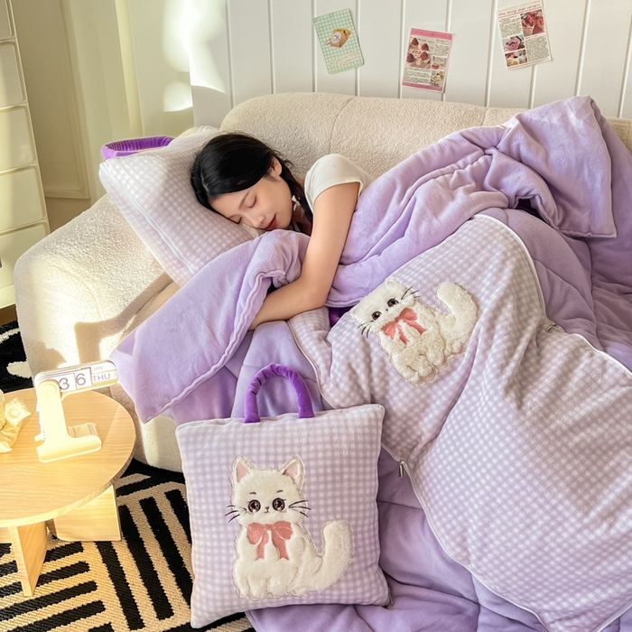 91家纺网 家纺一手货源 找家纺 番茄+ 2025新款牛奶绒哈基米抱枕被 哈基米-格紫