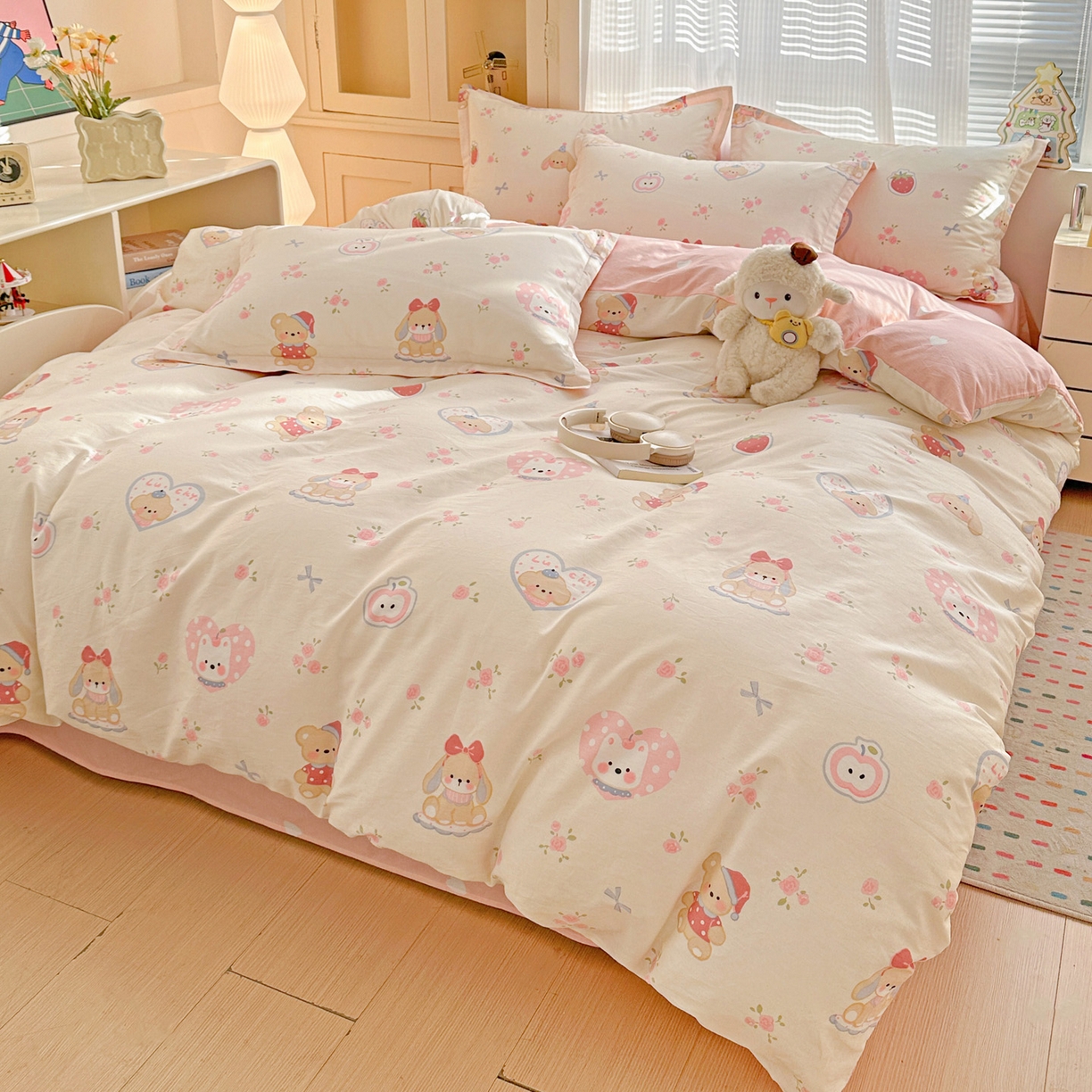 91家纺网 家纺一手货源 找家纺 春雨家居 2026新款全棉印花ins减龄可爱小清新单被套 心动庄园