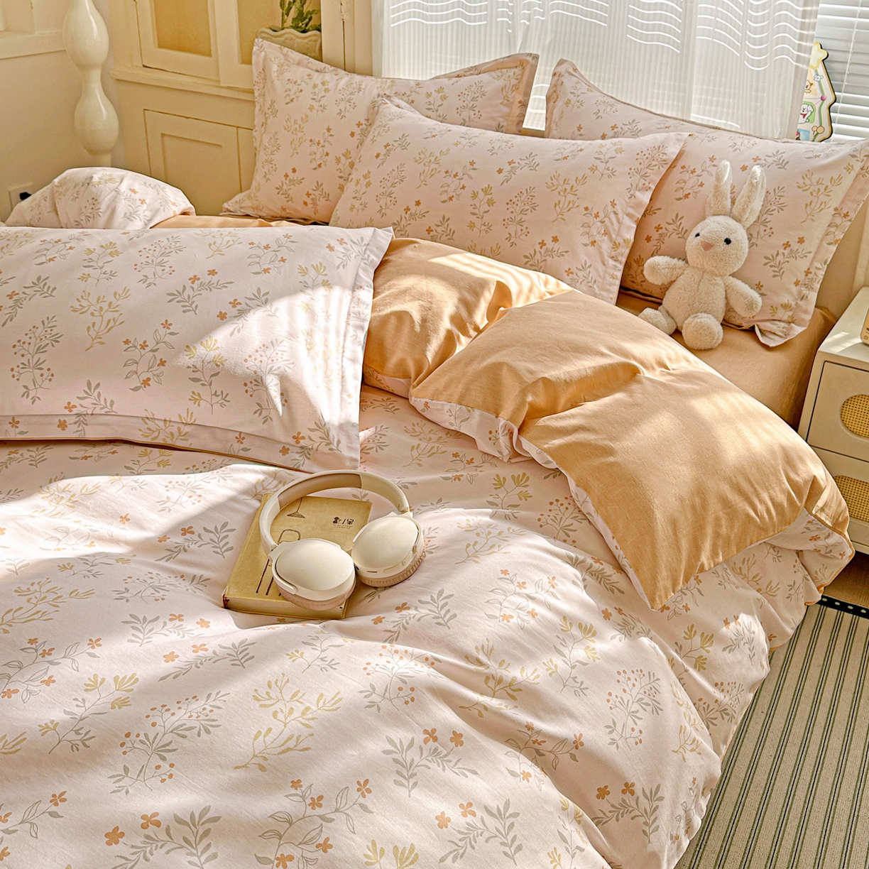 91家纺网 家纺一手货源 找家纺 春雨家居 2026新款全棉印花ins减龄可爱小清新单被套 醉梦惜花