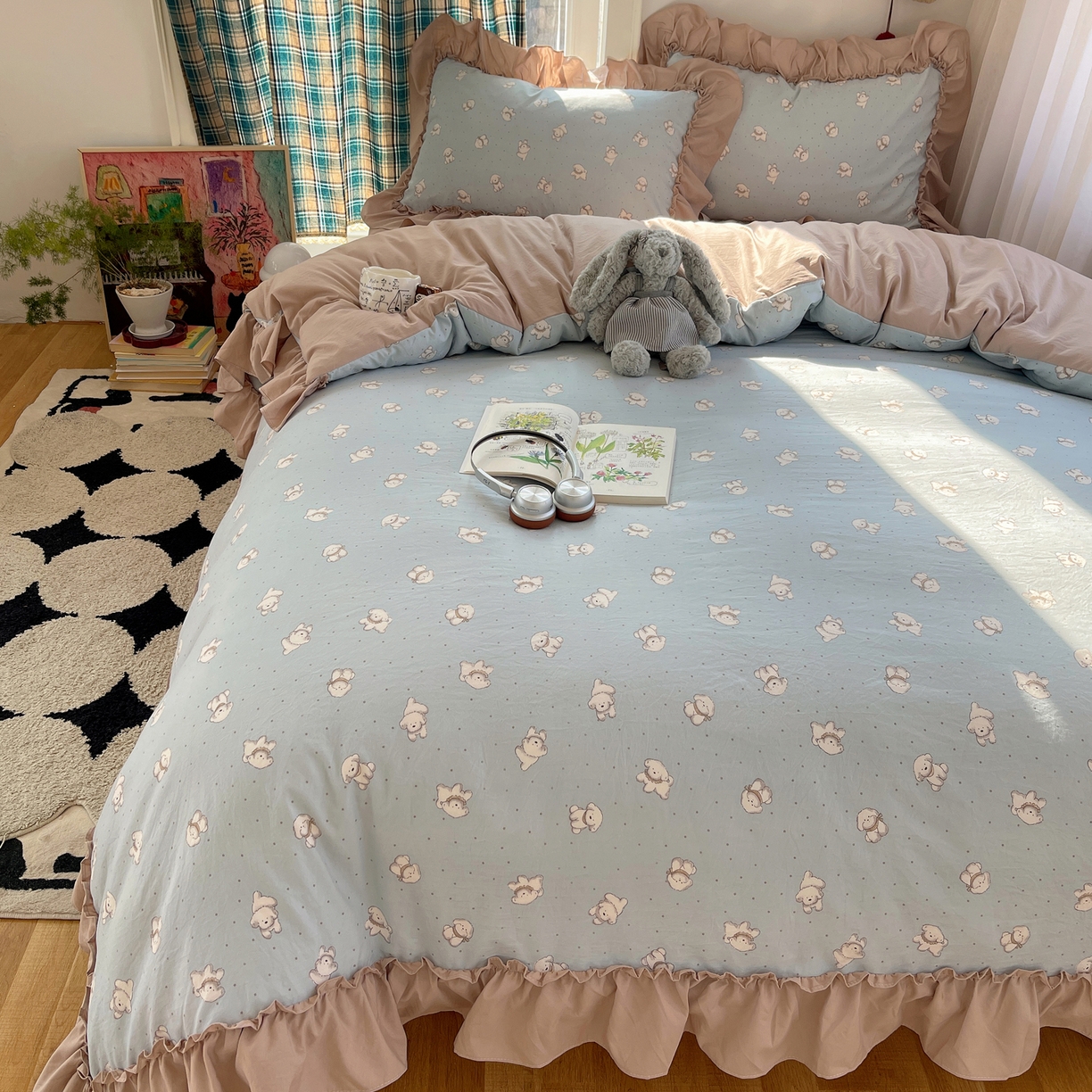 91家纺网 家纺一手货源 找家纺 凯洛奇 2026新款A类仿棉四件套古法水洗棉法式工艺花边套件（提供买家秀） 可爱小白