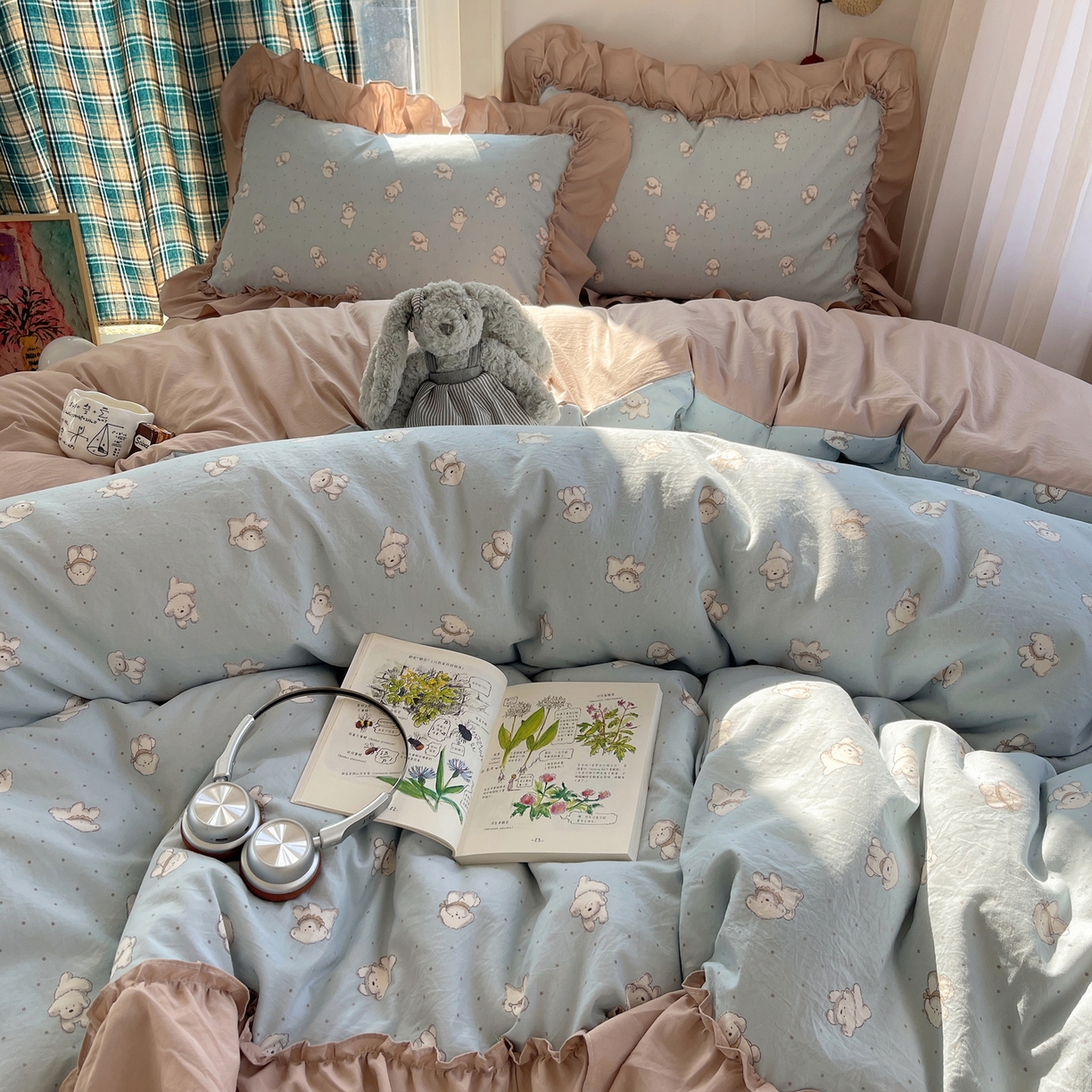 91家纺网 家纺一手货源 找家纺 凯洛奇 2026新款A类仿棉四件套古法水洗棉法式工艺花边套件（提供买家秀） 可爱小白