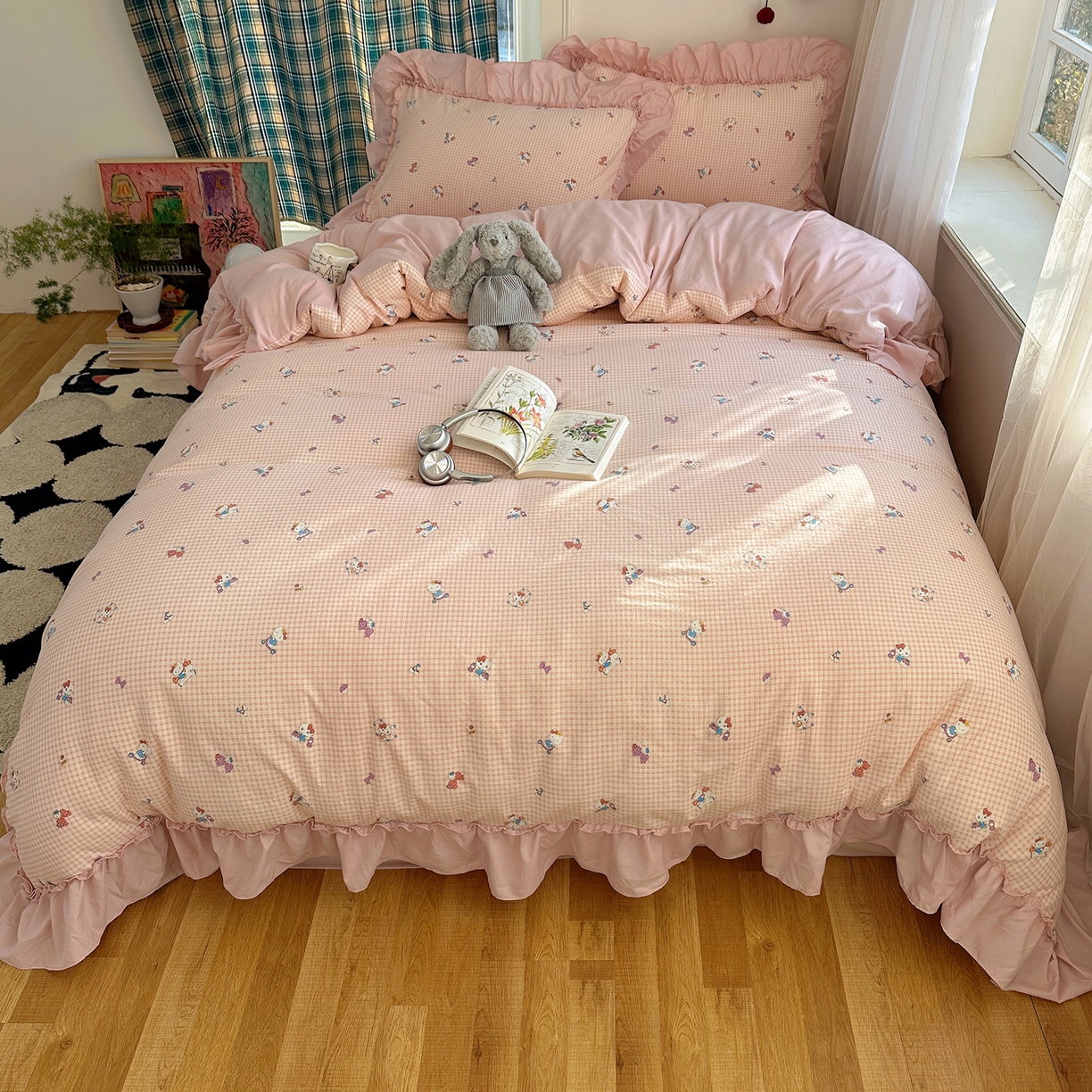 91家纺网 家纺一手货源 找家纺 凯洛奇 2026新款A类仿棉四件套古法水洗棉法式工艺花边套件（提供买家秀） 萌萌小猫