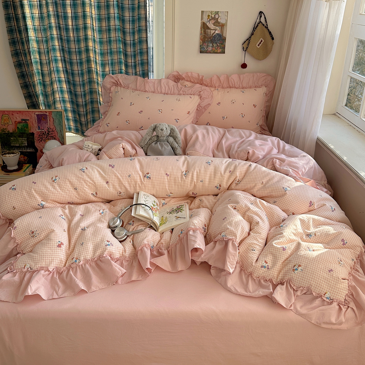 91家纺网 家纺一手货源 找家纺 凯洛奇 2026新款A类仿棉四件套古法水洗棉法式工艺花边套件（提供买家秀） 萌萌小猫