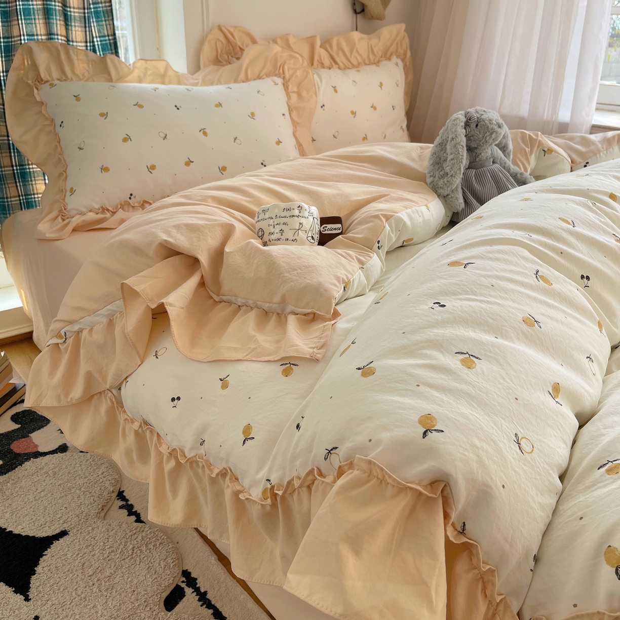 91家纺网 家纺一手货源 找家纺 凯洛奇 2026新款A类仿棉四件套古法水洗棉法式工艺花边套件（提供买家秀） 硕果盈盈