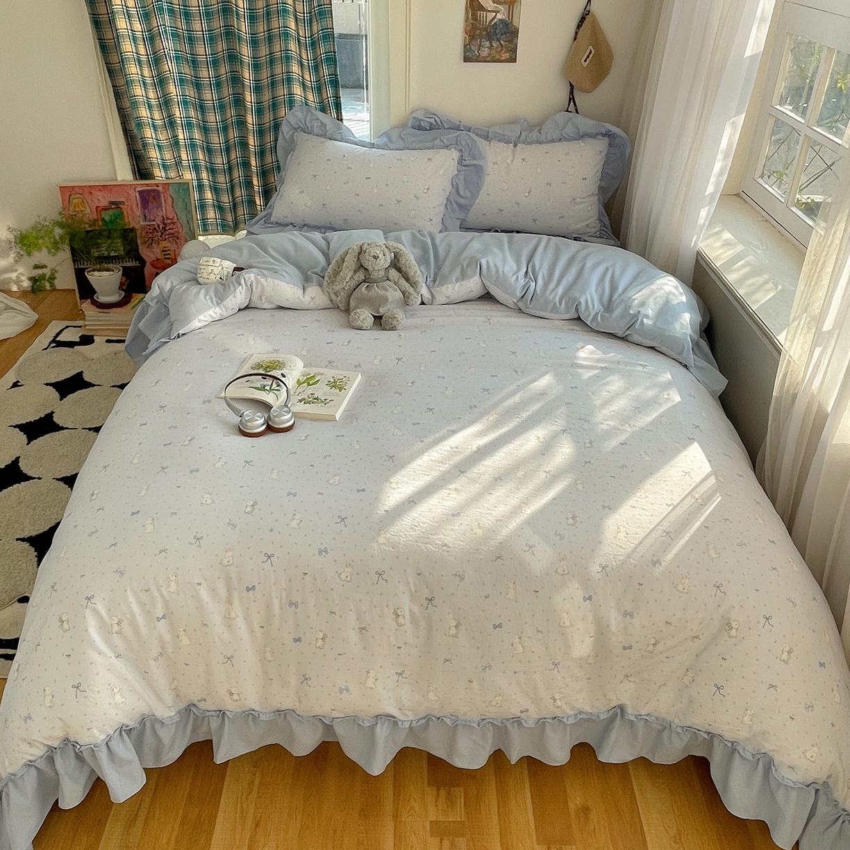 91家纺网 家纺一手货源 找家纺 凯洛奇 2026新款A类仿棉四件套古法水洗棉法式工艺花边套件（提供买家秀） 心动蓝海