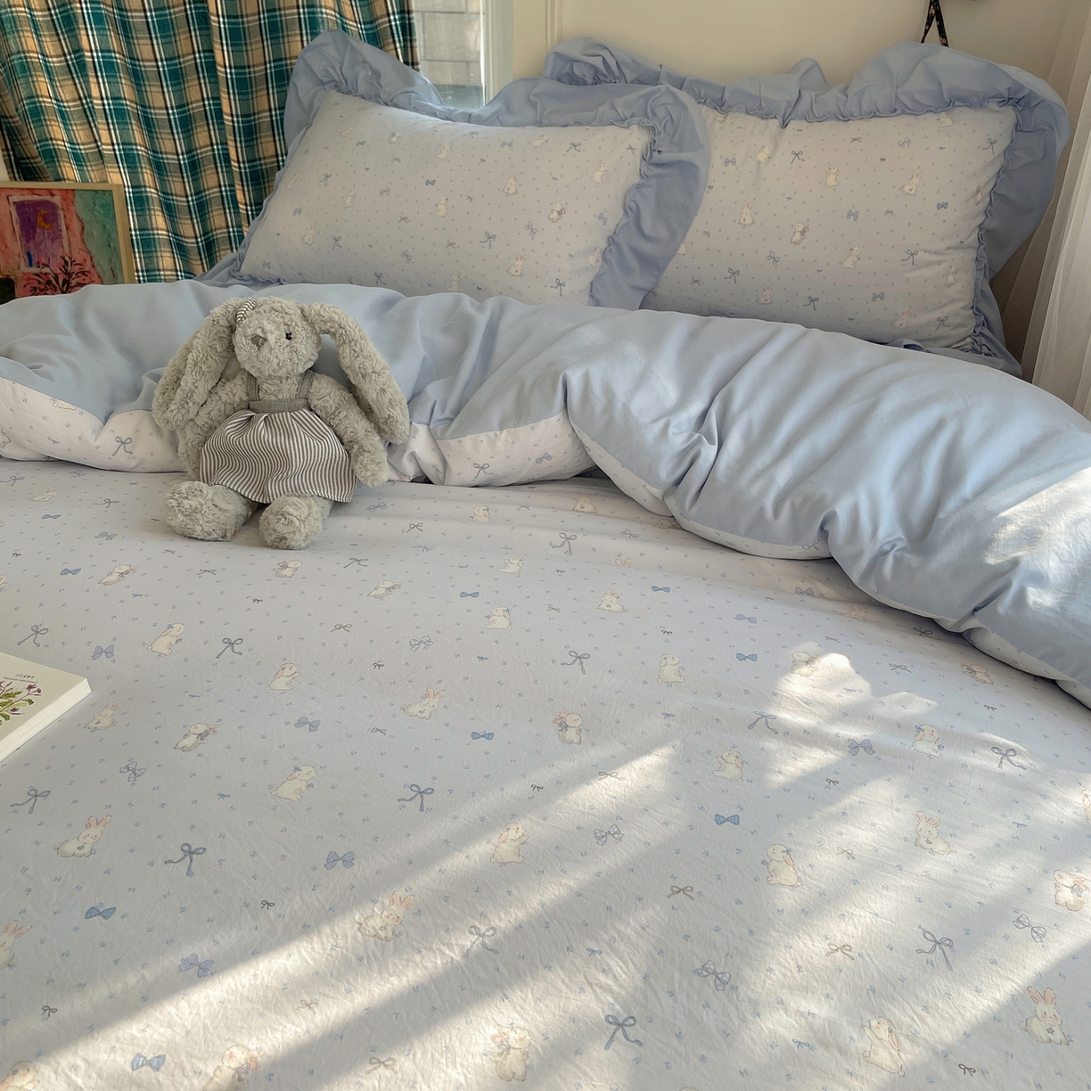 91家纺网 家纺一手货源 找家纺 凯洛奇 2026新款A类仿棉四件套古法水洗棉法式工艺花边套件（提供买家秀） 心动蓝海