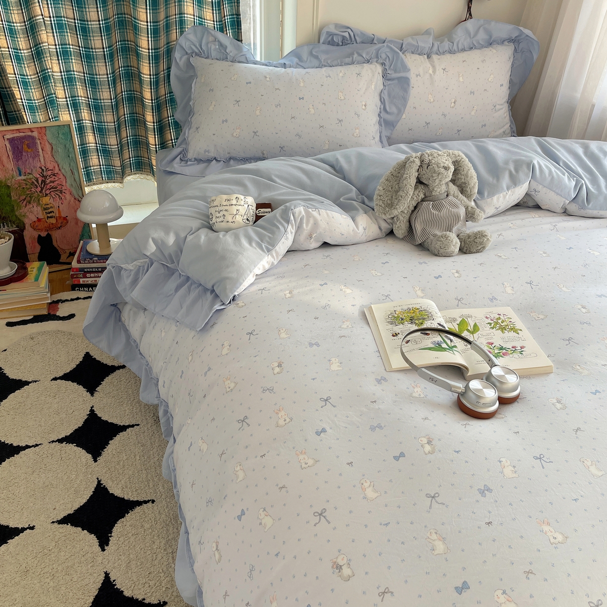 91家纺网 家纺一手货源 找家纺 凯洛奇 2026新款A类仿棉四件套古法水洗棉法式工艺花边套件（提供买家秀） 心动蓝海