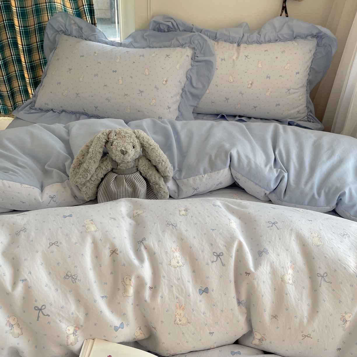 91家纺网 家纺一手货源 找家纺 凯洛奇 2026新款A类仿棉四件套古法水洗棉法式工艺花边套件（提供买家秀） 心动蓝海