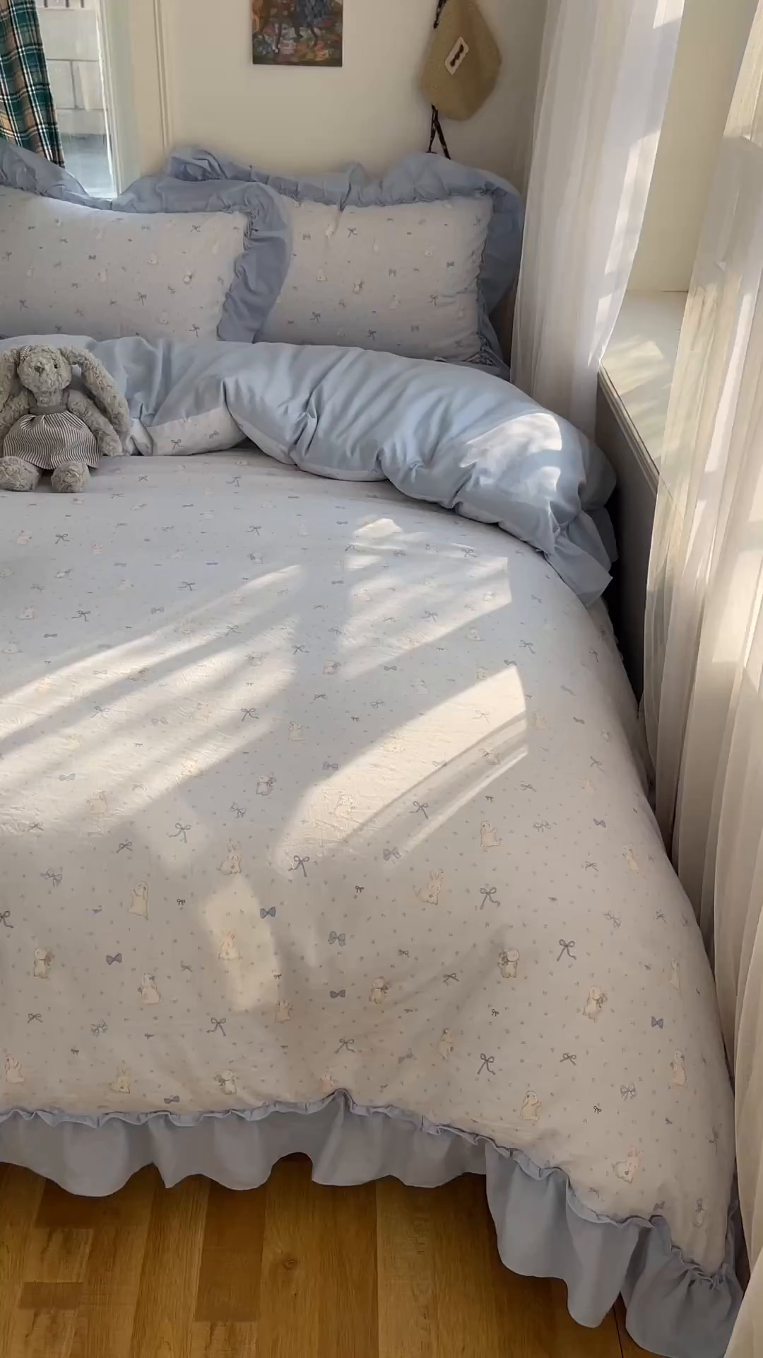 91家纺网 家纺一手货源 找家纺 凯洛奇 2026新款A类仿棉四件套古法水洗棉法式工艺花边套件（提供买家秀） 心动蓝海