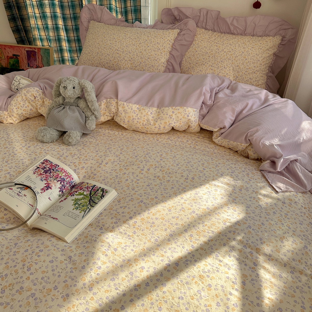 91家纺网 家纺一手货源 找家纺 凯洛奇 2026新款A类仿棉四件套古法水洗棉法式工艺花边套件（提供买家秀） 紫藤花语