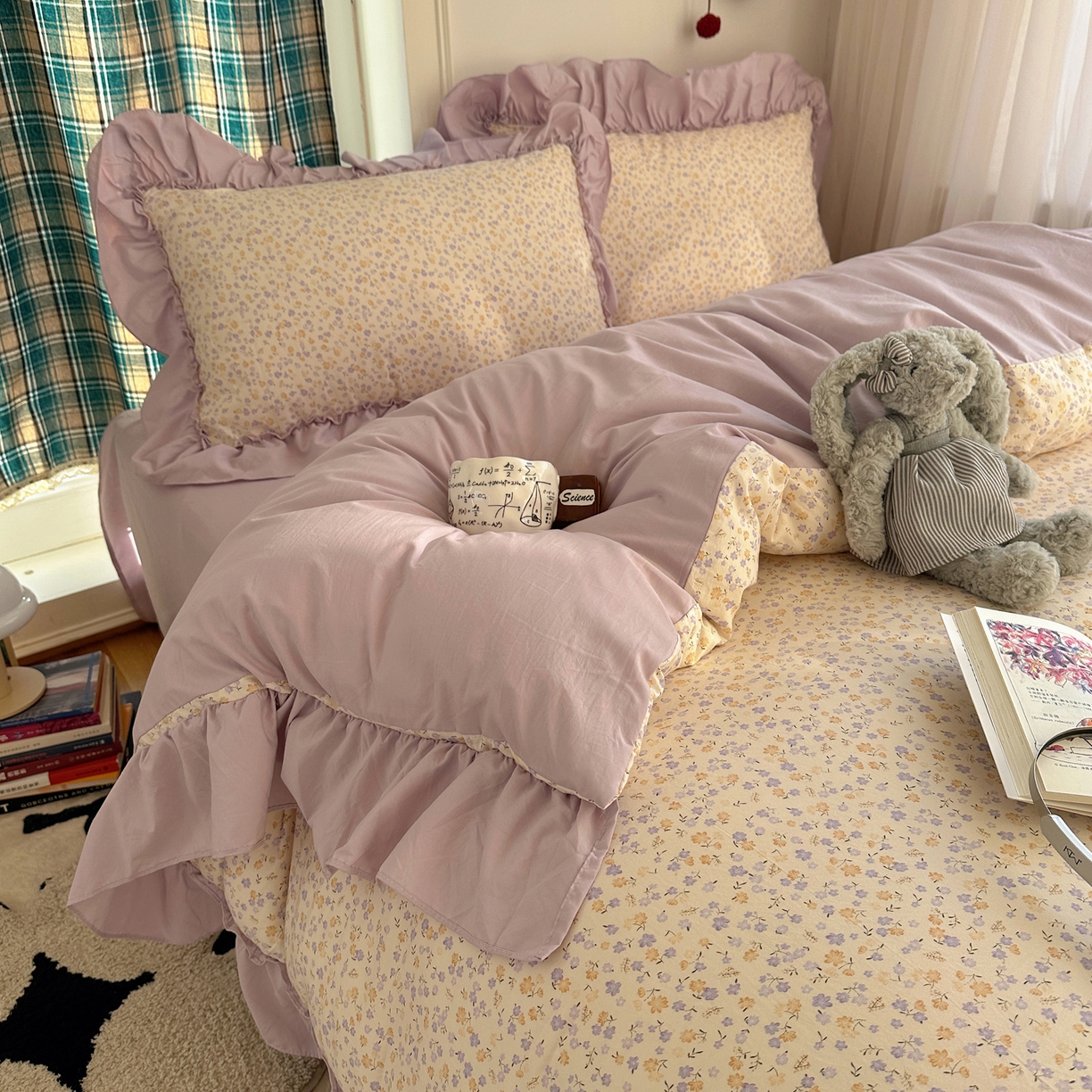 91家纺网 家纺一手货源 找家纺 凯洛奇 2026新款A类仿棉四件套古法水洗棉法式工艺花边套件（提供买家秀） 紫藤花语