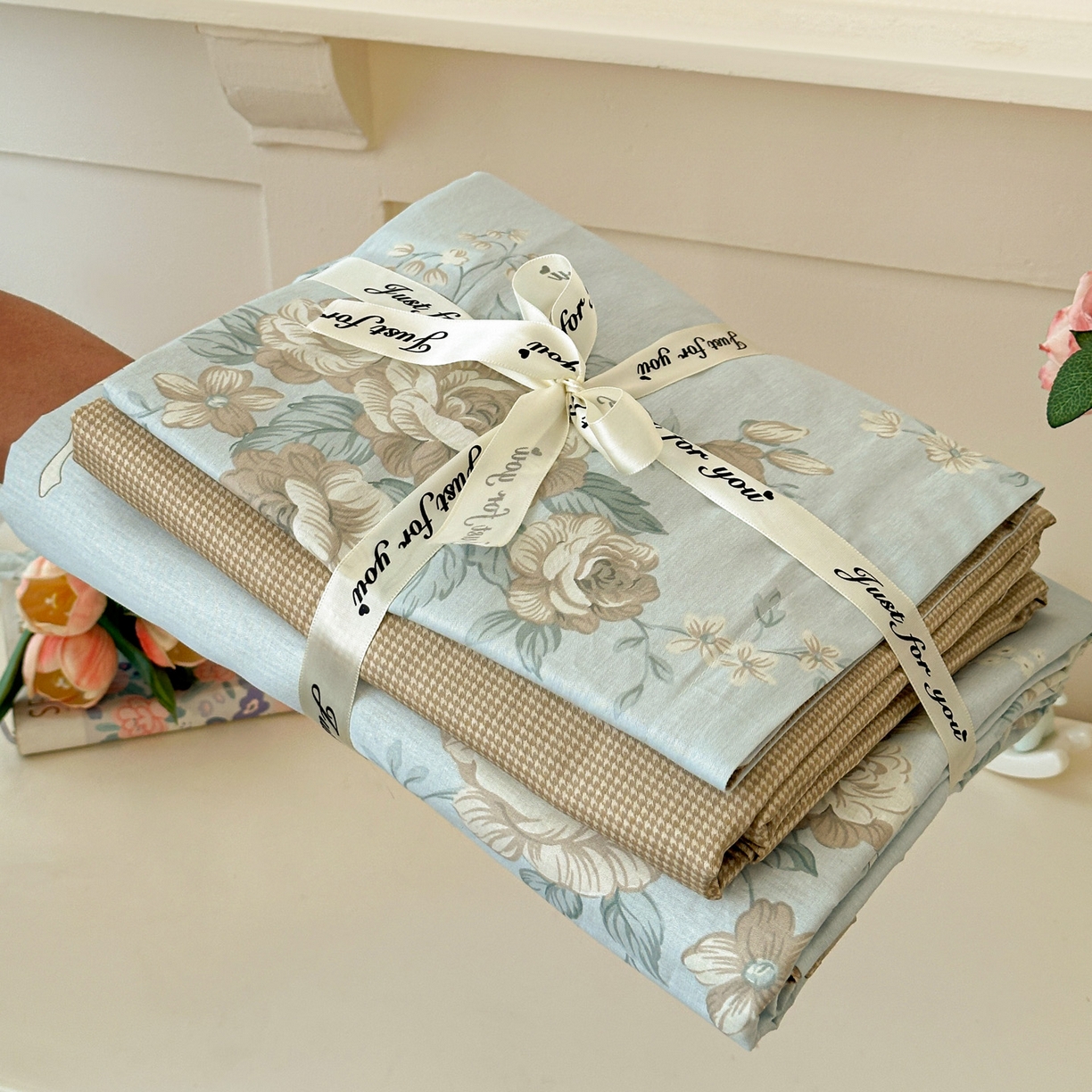 91家纺网 家纺一手货源 找家纺 （总）春雨家居 2026新款全棉纯棉花ins减龄可爱小清新四件套（提供买家秀、质检报告、有预留缩水））