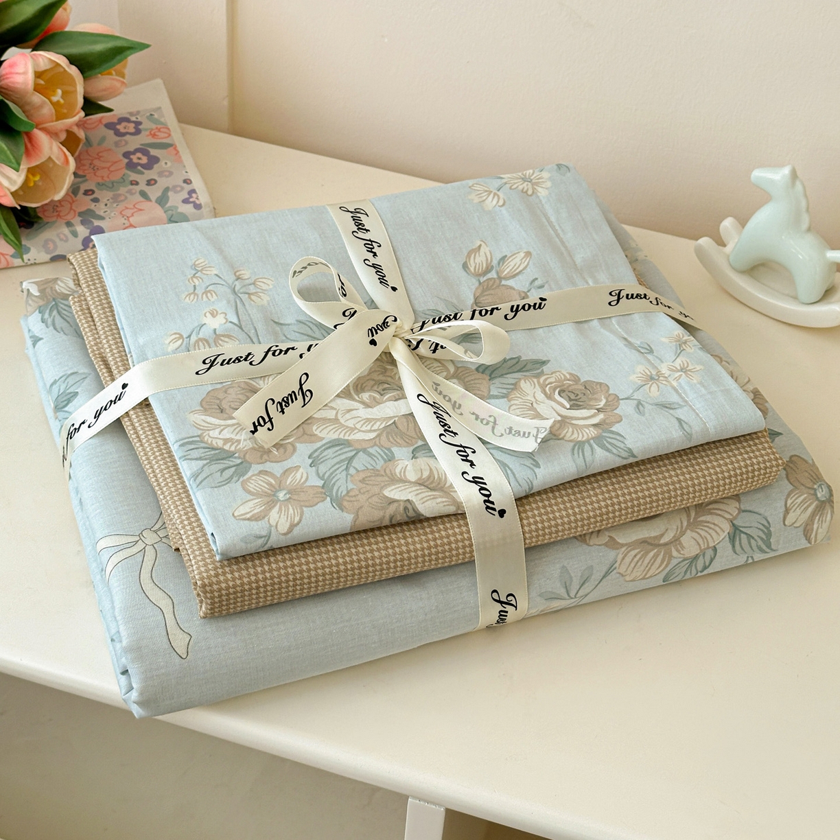 91家纺网 家纺一手货源 找家纺 （总）春雨家居 2026新款全棉纯棉花ins减龄可爱小清新四件套（提供买家秀、质检报告、有预留缩水））